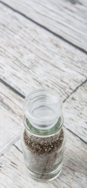 siyah-beyaz chia tohumu