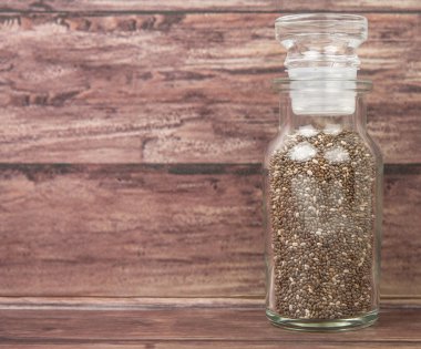 siyah-beyaz chia tohumu