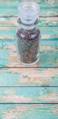 siyah-beyaz chia tohumu