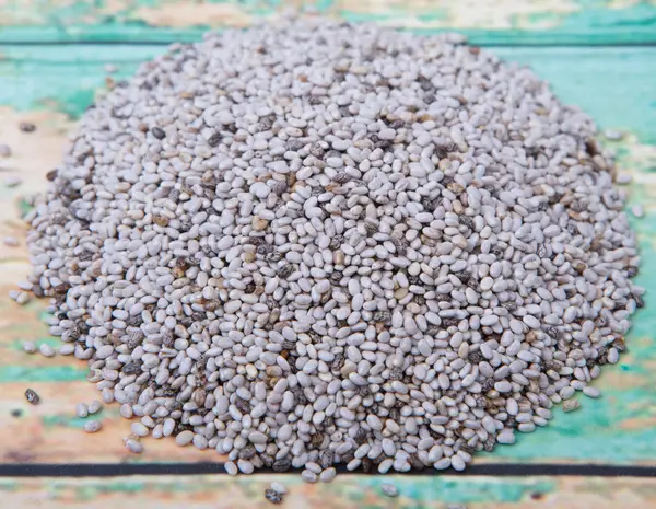Getrocknete weiße Chia-Samen — Stockfoto