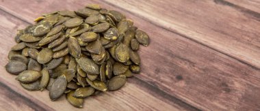 kavrulmuş kabak çekirdeği