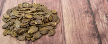 kavrulmuş kabak çekirdeği