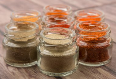 Sıcak ve baharatlı baharat toz