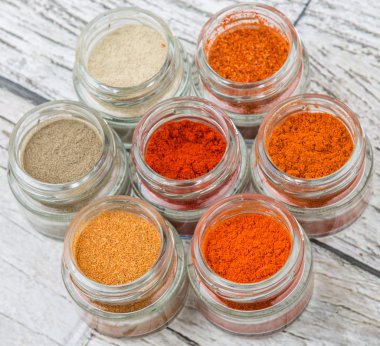 Sıcak ve baharatlı baharat toz