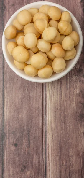 Nueces de macadamia peladas —  Fotos de Stock