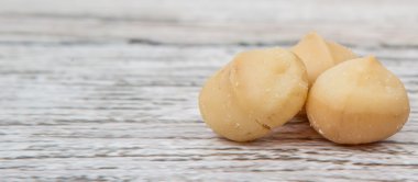 soyulmuş macadamia nut