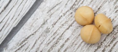 soyulmuş macadamia nut