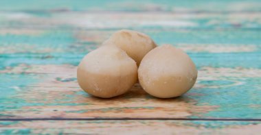 soyulmuş macadamia nut