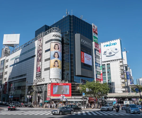 Veduta della scena di strada a Shibuya, Tokyo, Giappone — Foto Stock