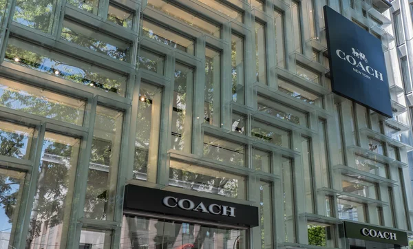 Exterior of a Coach store — Stock Photo, Image