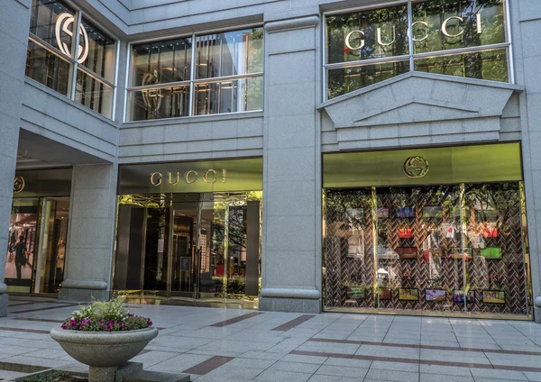 Gucci Store Exterior, Tokyo, Japan — Stock Photo, Image