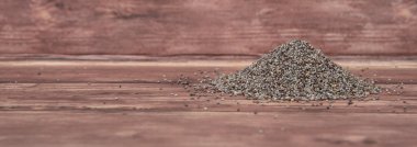 Siyah haşhaş tohumu