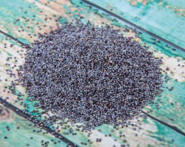 Siyah haşhaş tohumu