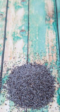 Siyah haşhaş tohumu