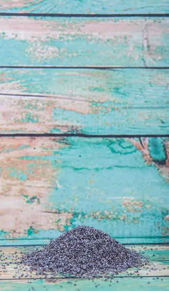 Siyah haşhaş tohumu