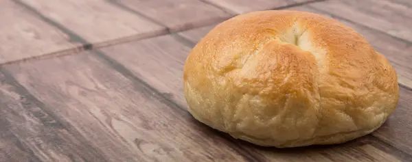 Zelfgemaakte vlakte Bagel — Stockfoto