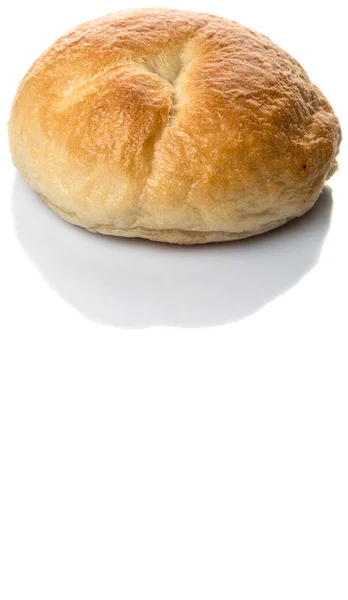 Zelfgemaakte Vlakte Bagel Witte Achtergrond — Stockfoto