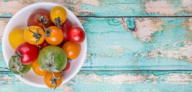 renkli kiraz domates