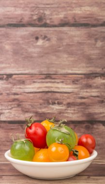 renkli kiraz domates