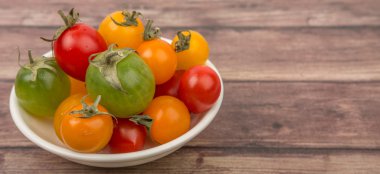 renkli kiraz domates