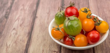 renkli kiraz domates