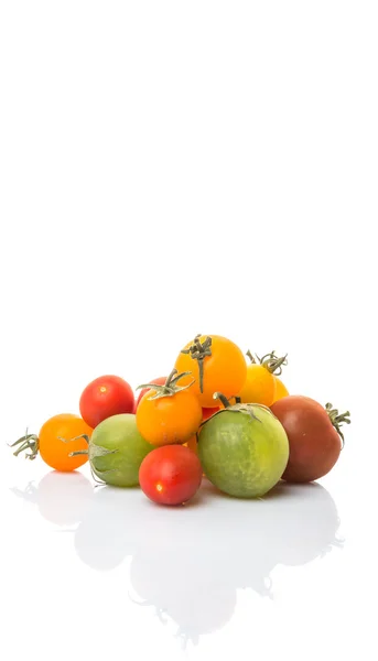 Kleurrijke cherry tomaten — Stockfoto