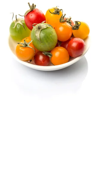 Tomates cerises colorées — Photo