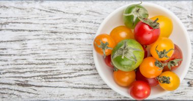 renkli kiraz domates