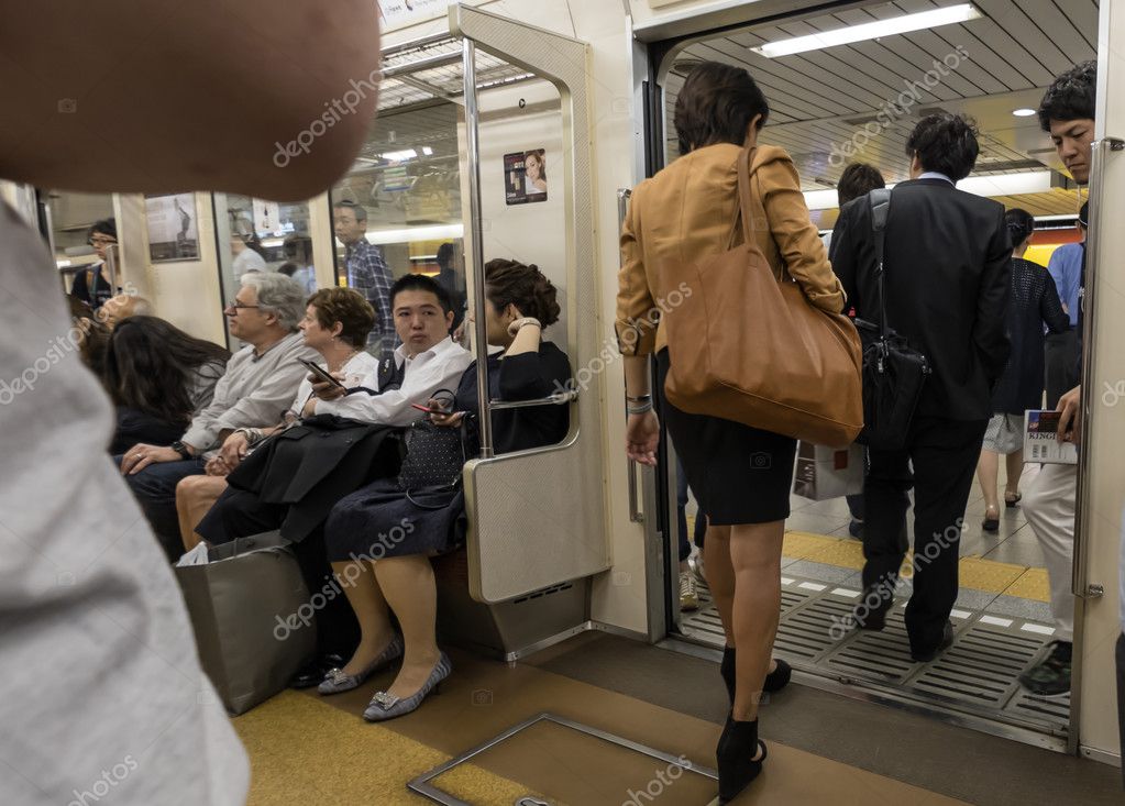 Tokyo Metro Subway Scene Stock Editorial Photo C Akulamatiau Tokyo Metro Subway Scene Stock Editorial Photo C Akulamatiau