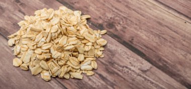 Çiğ yulaf gevreği