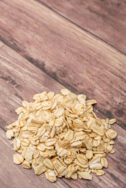 Çiğ yulaf gevreği