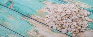 Çiğ yulaf gevreği