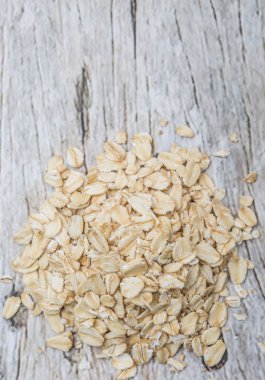 Çiğ yulaf gevreği