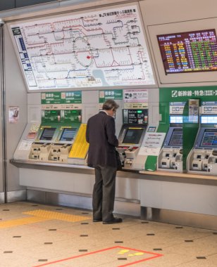 Tokyo tren istasyonu, Japonya'nın iç görünüm.