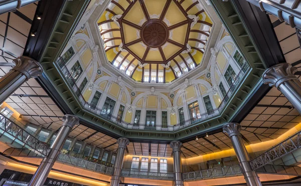 Decoratief plafond van Tokyo Station — Stockfoto