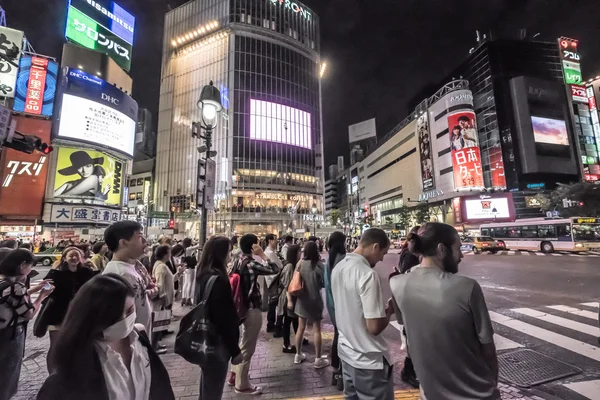 La foule au populaire Shibuya Crossing — Photo