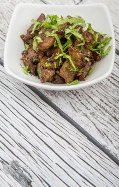 Malezya çanak heyecan kıyılmış sığır kızarmış 