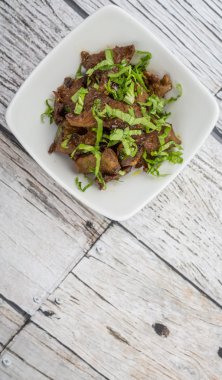 Malezya çanak heyecan kıyılmış sığır kızarmış 