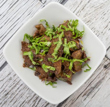 Malezya çanak heyecan kıyılmış sığır kızarmış 