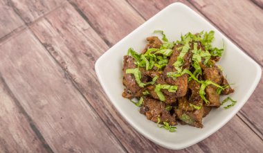 Malezya çanak heyecan kıyılmış sığır kızarmış 