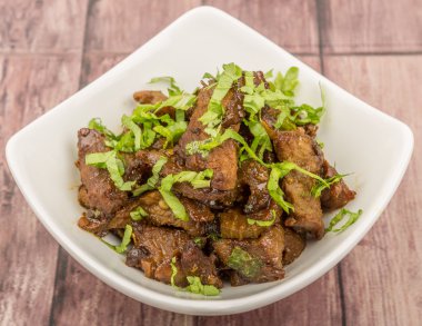 Malezya çanak heyecan kıyılmış sığır kızarmış 