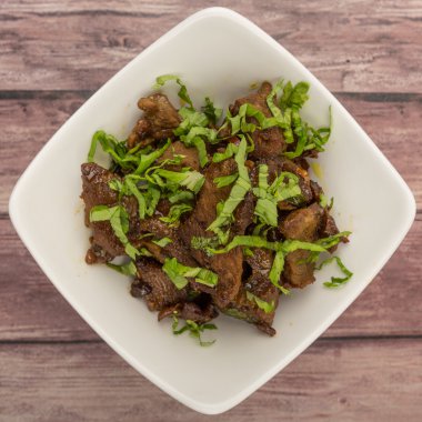 Malezya çanak heyecan kıyılmış sığır kızarmış 