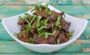 Malezya çanak heyecan kıyılmış sığır kızarmış 