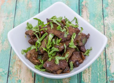 Malezya çanak heyecan kıyılmış sığır kızarmış 