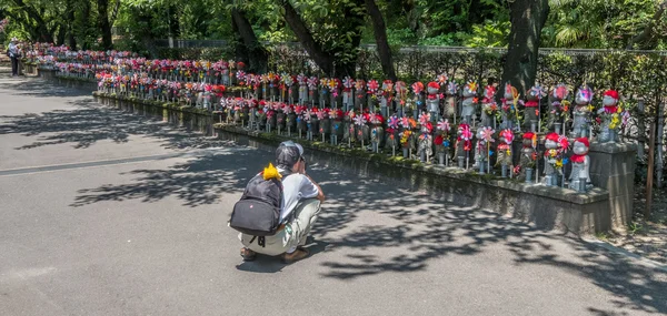 Little children statues in Zojoji Temple, Tokyo — Stock Photo, Image