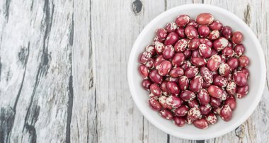 Pinto fasulye veya benekli fasulye 