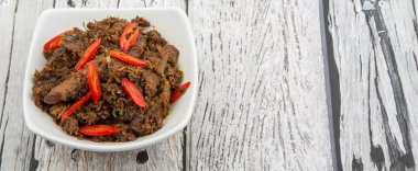 Malezya çanak Rendang Tok veya sığır eti haşlanmış Kuru