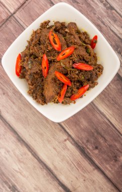 Malezya çanak Rendang Tok veya sığır eti haşlanmış Kuru