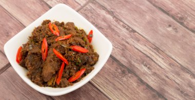 Malezya çanak Rendang Tok veya sığır eti haşlanmış Kuru