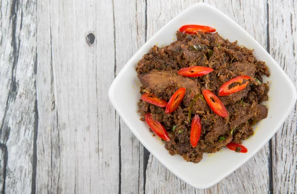 Prato malaio Rendang Tok ou carne seca cozida — Fotografia de Stock